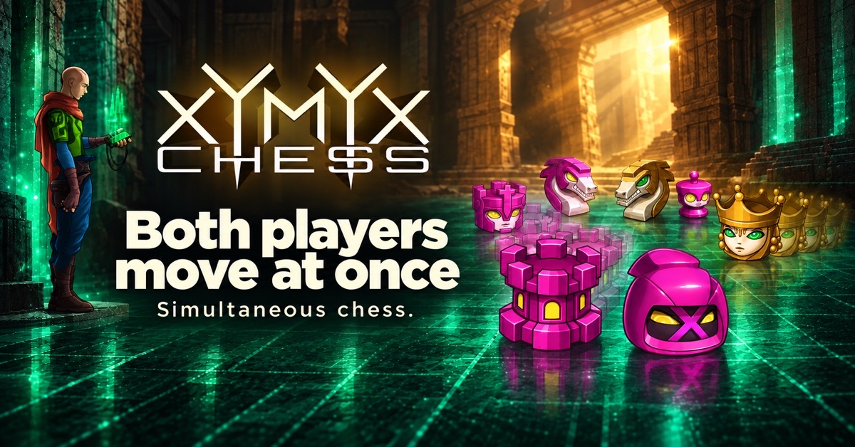 Arte de XYMYX·Chess: piezas magenta y doradas sobre un tablero con el lema Both players move at once